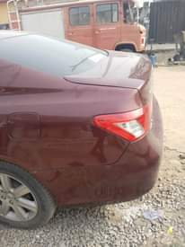 A picture of Lexus ES350 owner really need money location Yaba Lagos engine