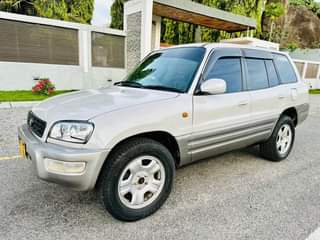 A picture of Toyota Rav4 DHL Engine Safi Gear Box Safi Cc1890 FullA
