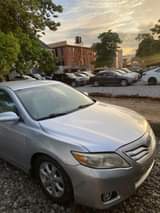 A picture of Distress sale neatly used 010 Toyota Camry