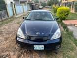A picture of Lexuz es330