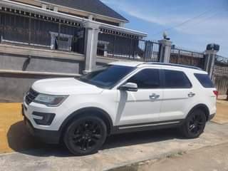 A picture of 2016 FORD EXPLORER LIMITED