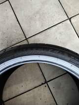A picture of 255 35 19 Runflat