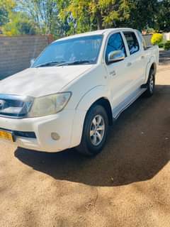 used toyota hilux