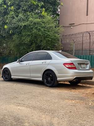 A picture of Mercedes Benz