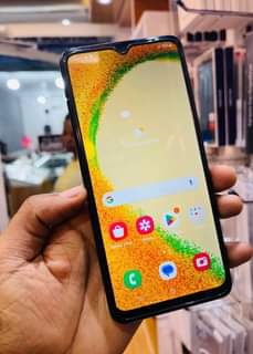 A picture of samsung a04s