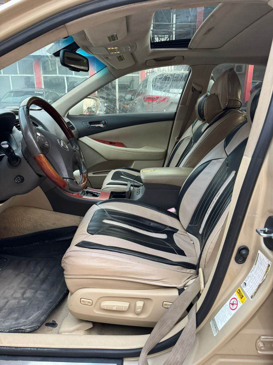 A picture of Es350