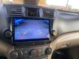 A picture of 08 Toyota Highlander