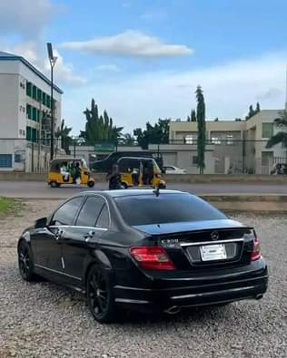 A picture of FOR SALE NEATLY USED MERCEDES C300 2008 MODEL GOING FOR