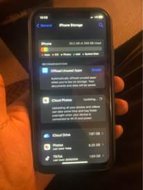 A picture of iPhone X 256GB