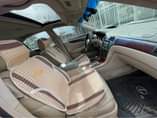 A picture of Es330 2004 model registered
