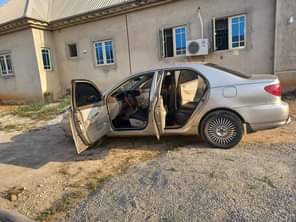 A picture of Toyota Corolla clean used Where dealers come ooo Everything is