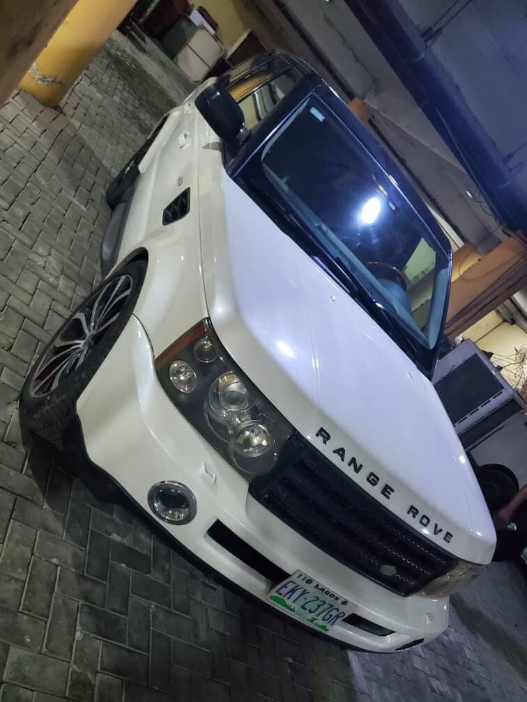 A picture of 2008 Range Rover