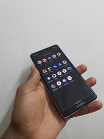 A picture of Sharp Aquos Sense 5