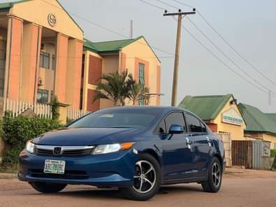 A picture of Quick sale OWNER NEEDS MONEY ASAP CLEAN USED HONDA CIVIC