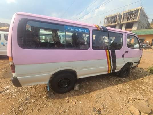 A picture of Kigege taxi or hiace drone