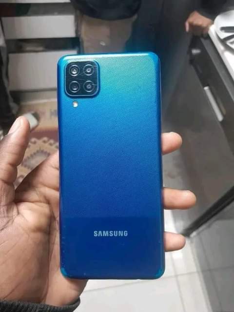 A picture of SAMSUNG GALAXY a12 Duos