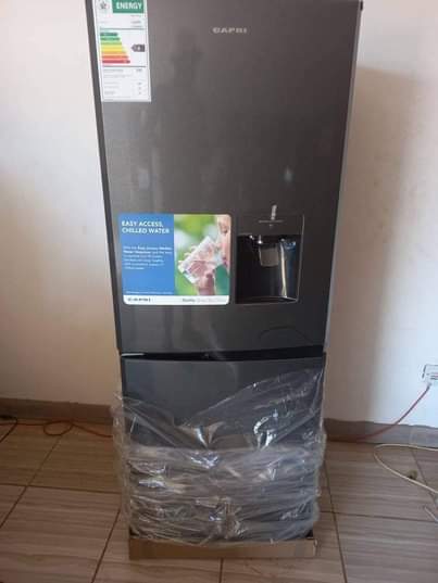classifieds/fridges