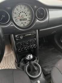 A picture of Mini Cooper 2004 Manual 