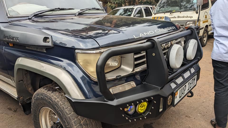 A picture of Land cruiser prado