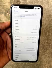 A picture of iPhone 11 pro max 512gb Cracked TzS 599 000