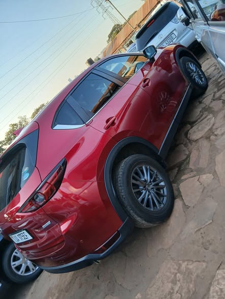 A picture of 2018 Mazida cx5
