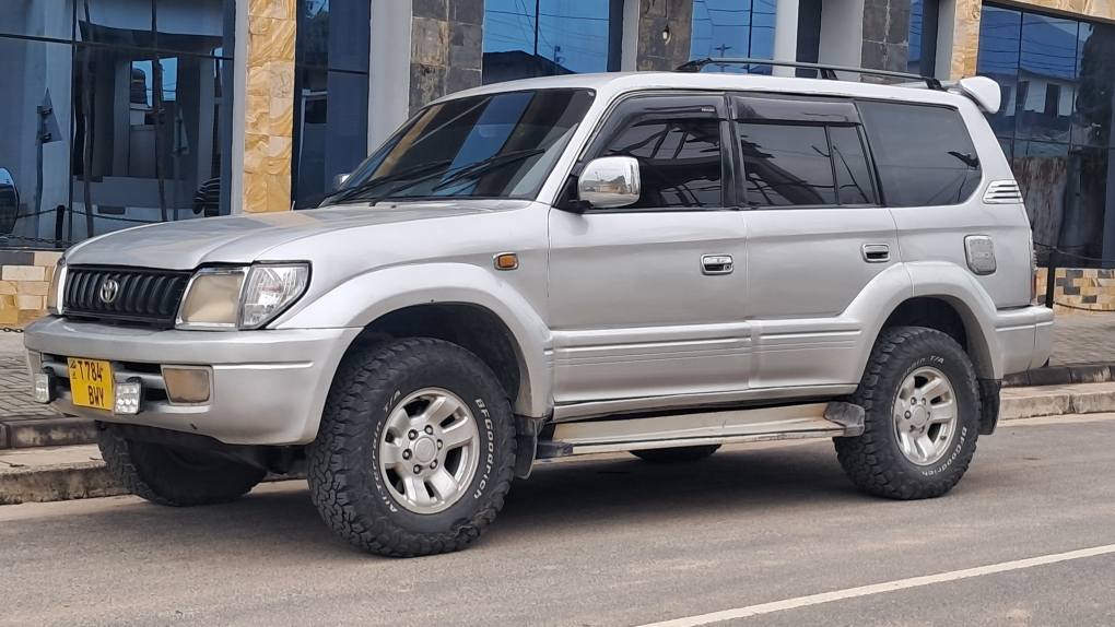 A picture of Prado 1kz Diesel