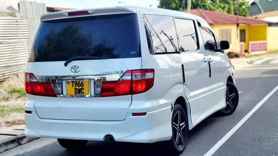 toyota alphard