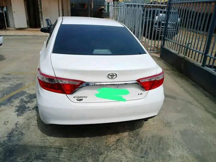 A picture of 2017 Toyota camry