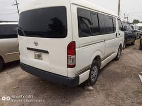 A picture of Toyota Haice bus Hummer 2 for sale Super clean body
