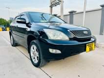 A picture of TOYOTA HARRIER