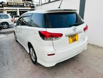 A picture of Toyota Wish New Model