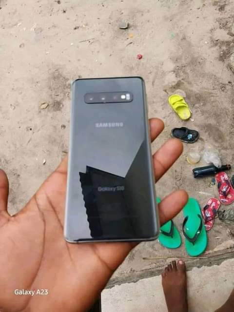 samsung s10