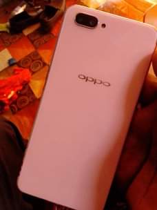 A picture of Oppo a5