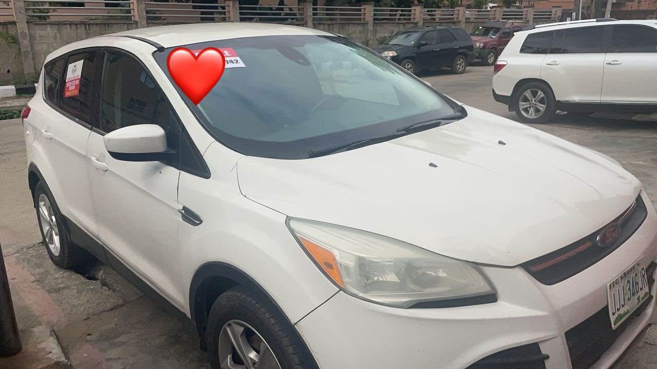 A picture of Clean registered buy and drive ford escape 2013