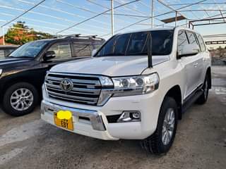 A picture of Landcruiser V8 Diesel 2017