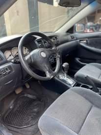 A picture of Toyota Corolla 04