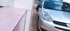 A picture of Sienna 2005 model first body