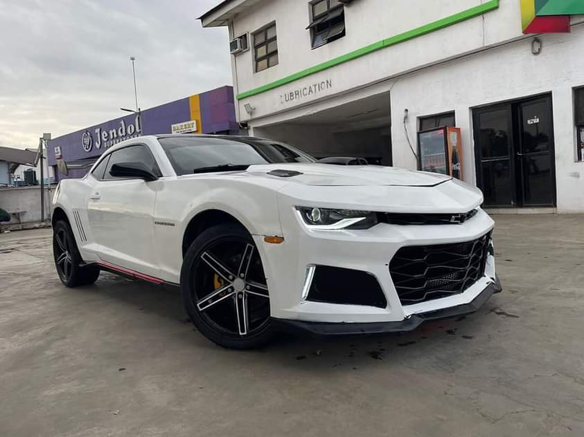 A picture of Chevrolet Camaro 2011 upgraded to 2019