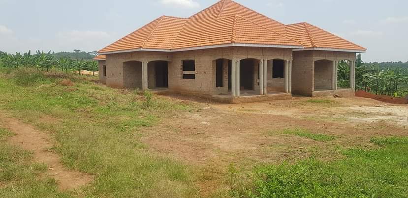 A picture of WAKISO NAMUSERA PRIME ESTATE 25M 30M TONGOLO 