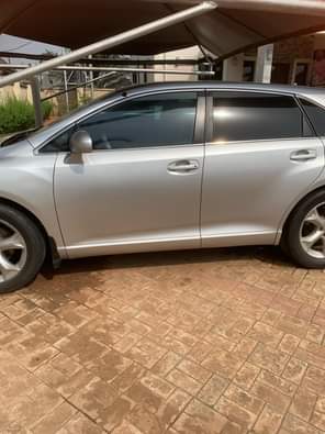 A picture of Distress sale Toks standard sharp Toyota Venza 2010 model V6