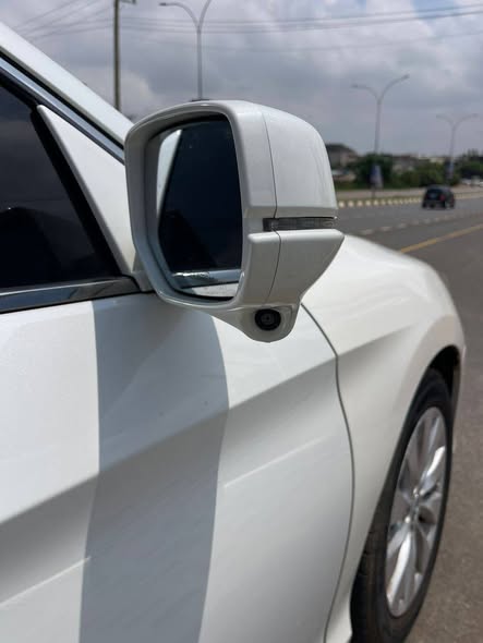 A picture of FOREIGN USED 2015 HONDA ACCORD