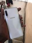 A picture of SAMSUNG A50