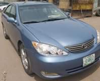 A picture of Clean 2004 camry