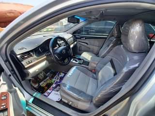 A picture of Toyota Camry XLE 2013