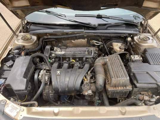 A picture of 2004 406 406 Automatic