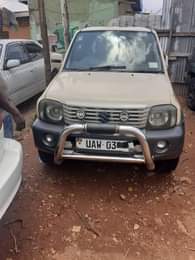 A picture of 9.7m Automatic 7cc Suzuki Samurai very strong on the road