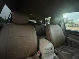 A picture of Hyundai Santa Fe 2008