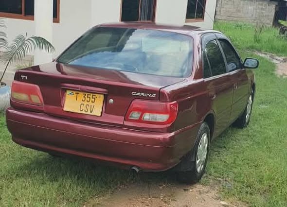 A picture of TOYOTA CARINA TI