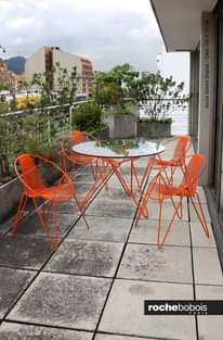 A picture of Outdoor furniture