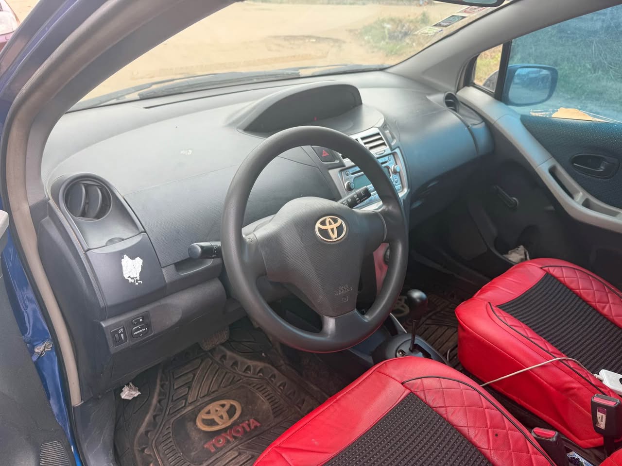 A picture of Toyota Yaris